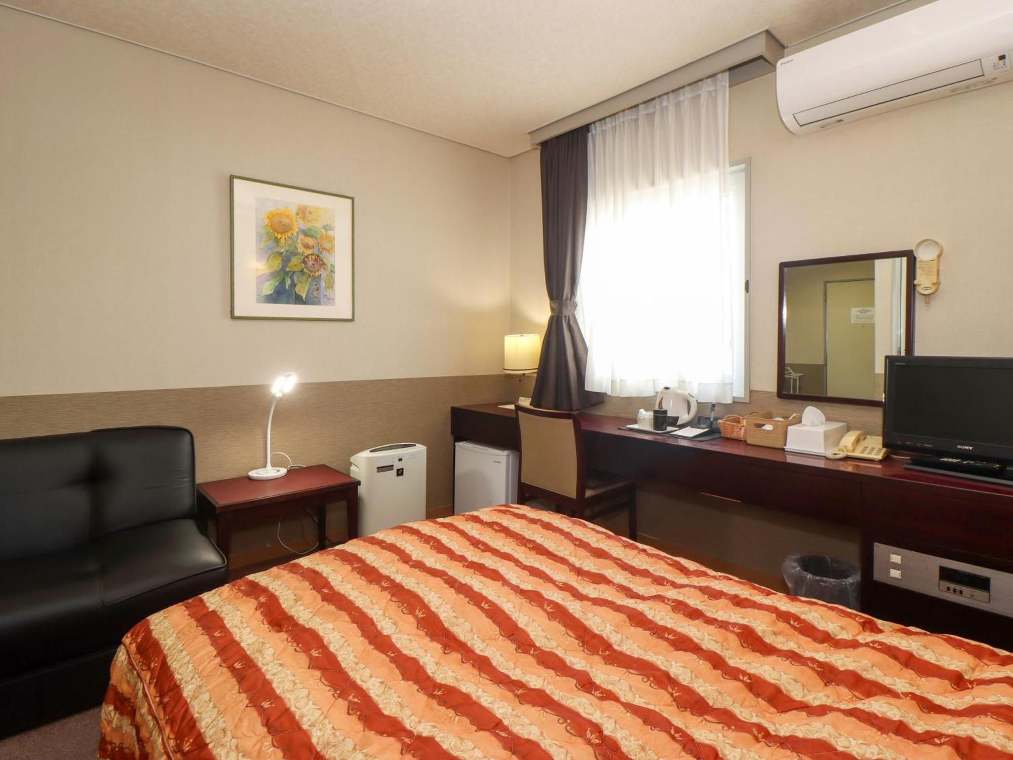 Business Hotel NishiKirju Kültér fotó